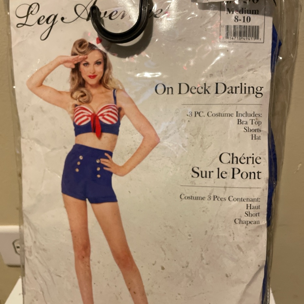 On deck woman Halloween costume